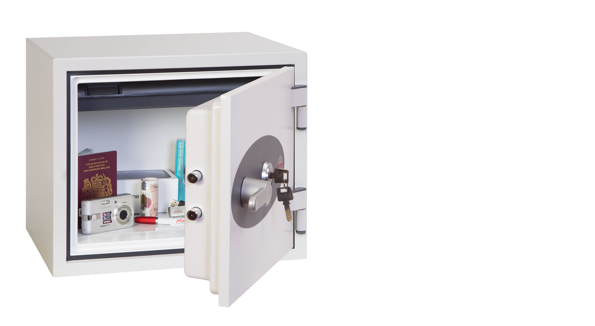 Phoenix Titan Fire & Security Safe